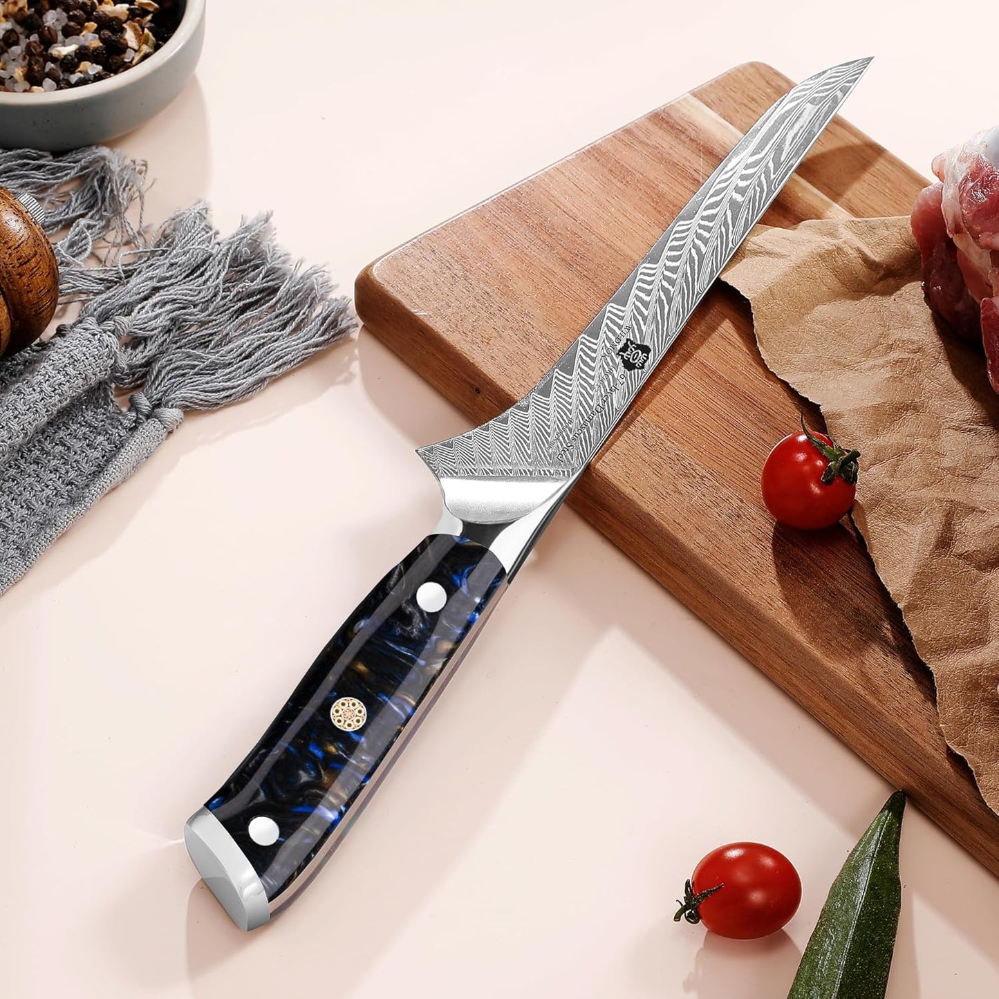 WILDMOK Damascus Boning Knife, 7 inch Super Sharp Fillet Knife, Japanese Damascus Steel, Full Tang Resin Handle, Includes Gift Box