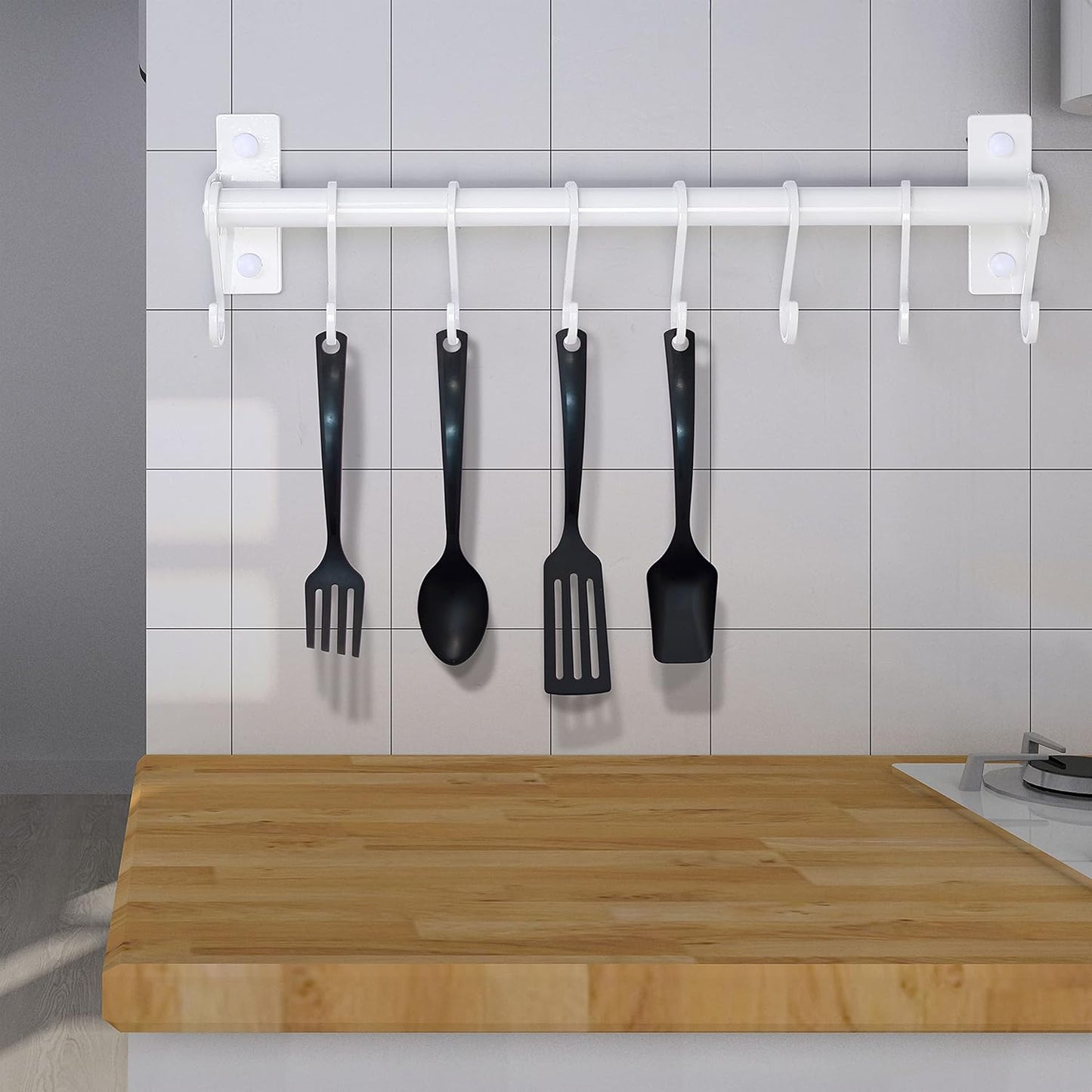 Dseap Kitchen Utensil Holder Hanger, Pot and Pan Rack Wall Mounted, Kitchen Rail with 8 Hooks for Hanging Cooking Utensils, Mugs, Spoons, Wall Mounted, Silver