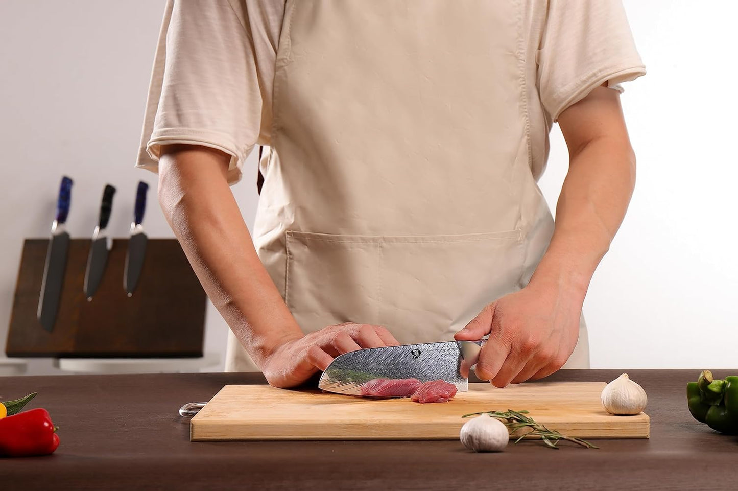 WILDMOK Santoku Knife 7 Inch kitchen knife, Ultra Sharp with Japanese Damascus Forged Santoku Knife, Ergonomic Resin Handle, cooking gifts with gift box
