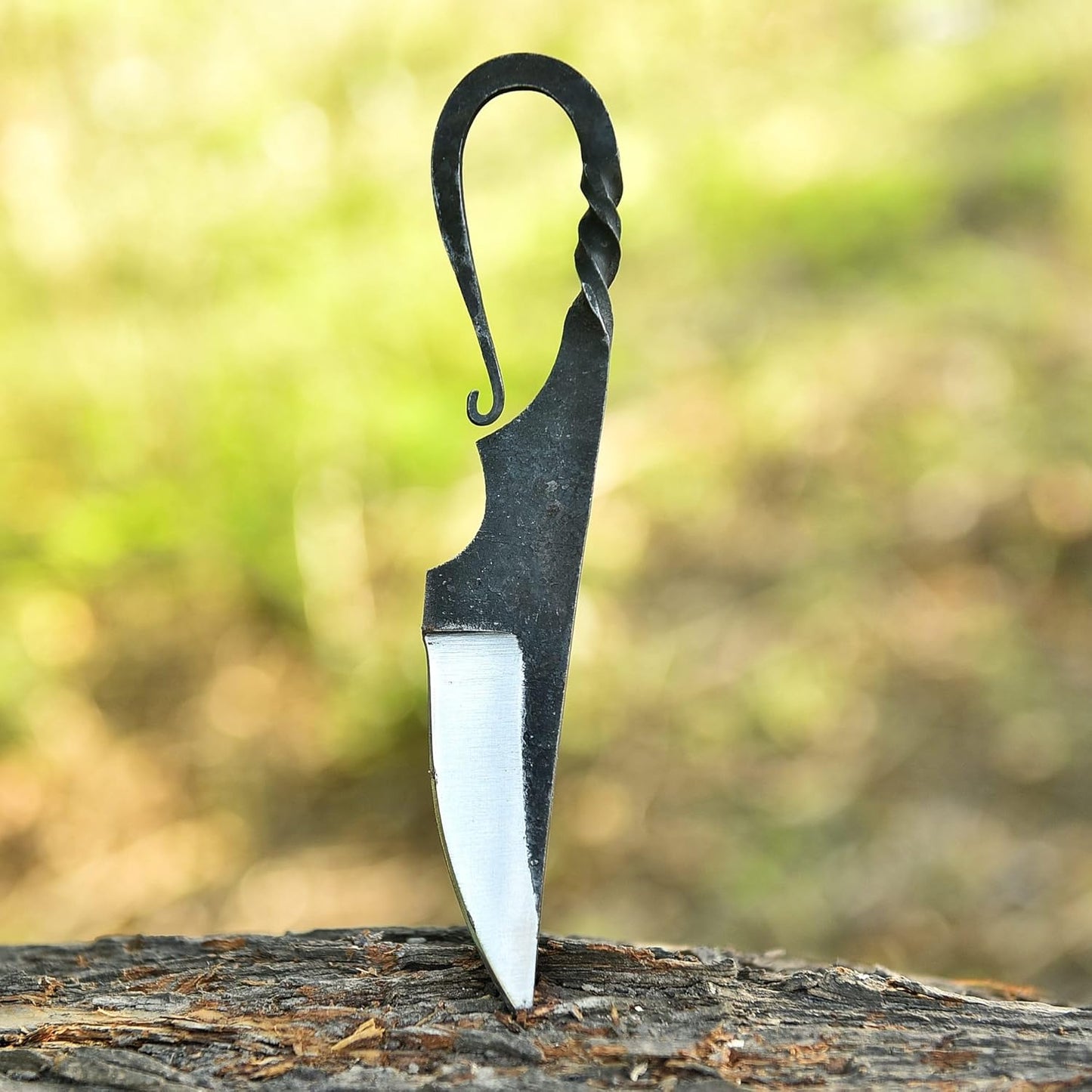 Fixed Blade Hunting Forged Tracker Knife - 8 Inches Carbon Steel Razor Sharp Blade Full Tang Bushcraft Knives with Premium Leather Belt Sheath. Used For Hunting Outdoor Camping, Hiking, Skining Knife.