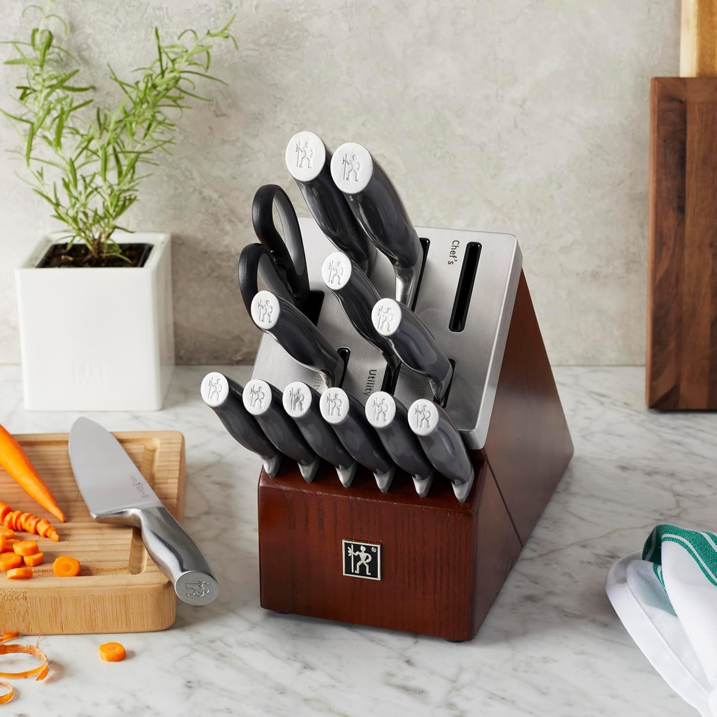 J.A. Henckels International Graphite 14-pc Self-Sharpening Block Set