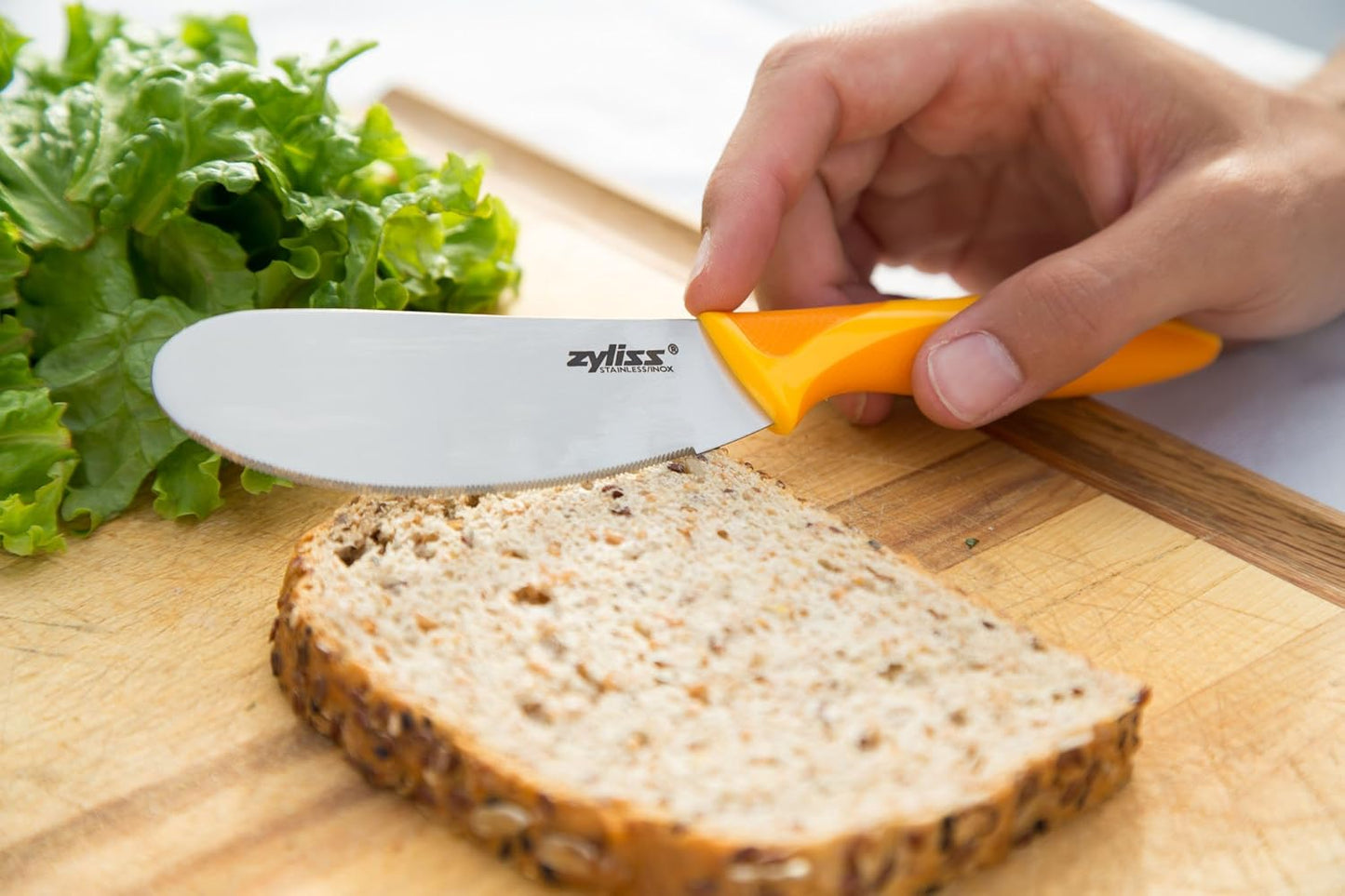 Zyliss Sandwich Knife & Condiment Spreader - Sandwich Spreader for Butter, Cream Cheese, & Jellies - Ergonomic Stainless Steel Spreading - Butter Spread for Bagels & Toast - Gray 4.7"