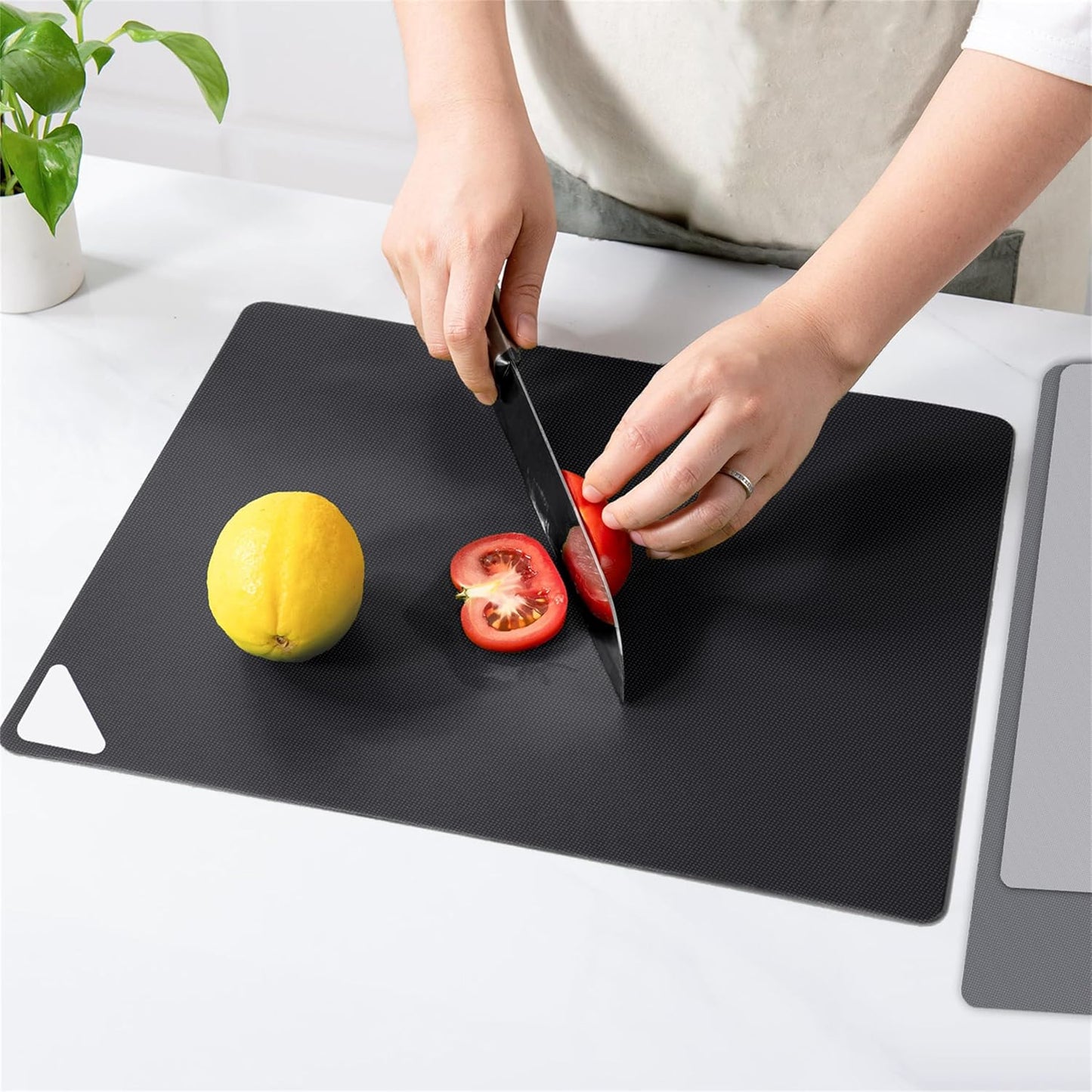WK Flexible Plastic Cutting Boards Mats for Kitchen, Flexible Non Slip Cutting Mat, Thin Cutting Sheets, BPA Free, Dishwasher Safe, Multi Sizes