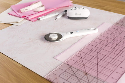 Cricut Self Healing Cutting Mat - Mat for use with TrueControl Knife, Rotary Cutter, Craft Knife, Xacto Knife - 12" x 12", Decorative, 2X Healing, Extra-Thick Cricut Cutting Mat, Rose