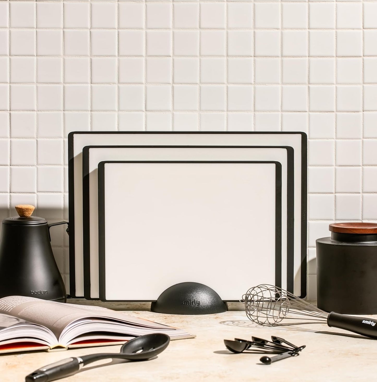 SMIRLY Plastic Cutting Board Set with Holder 3 Pieces, Non-Slip Dishwasher Safe Chopping Boards for Kitchen, Black & White
