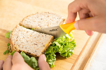 Zyliss Sandwich Knife & Condiment Spreader - Sandwich Spreader for Butter, Cream Cheese, & Jellies - Ergonomic Stainless Steel Spreading - Butter Spread for Bagels & Toast - Gray 4.7"