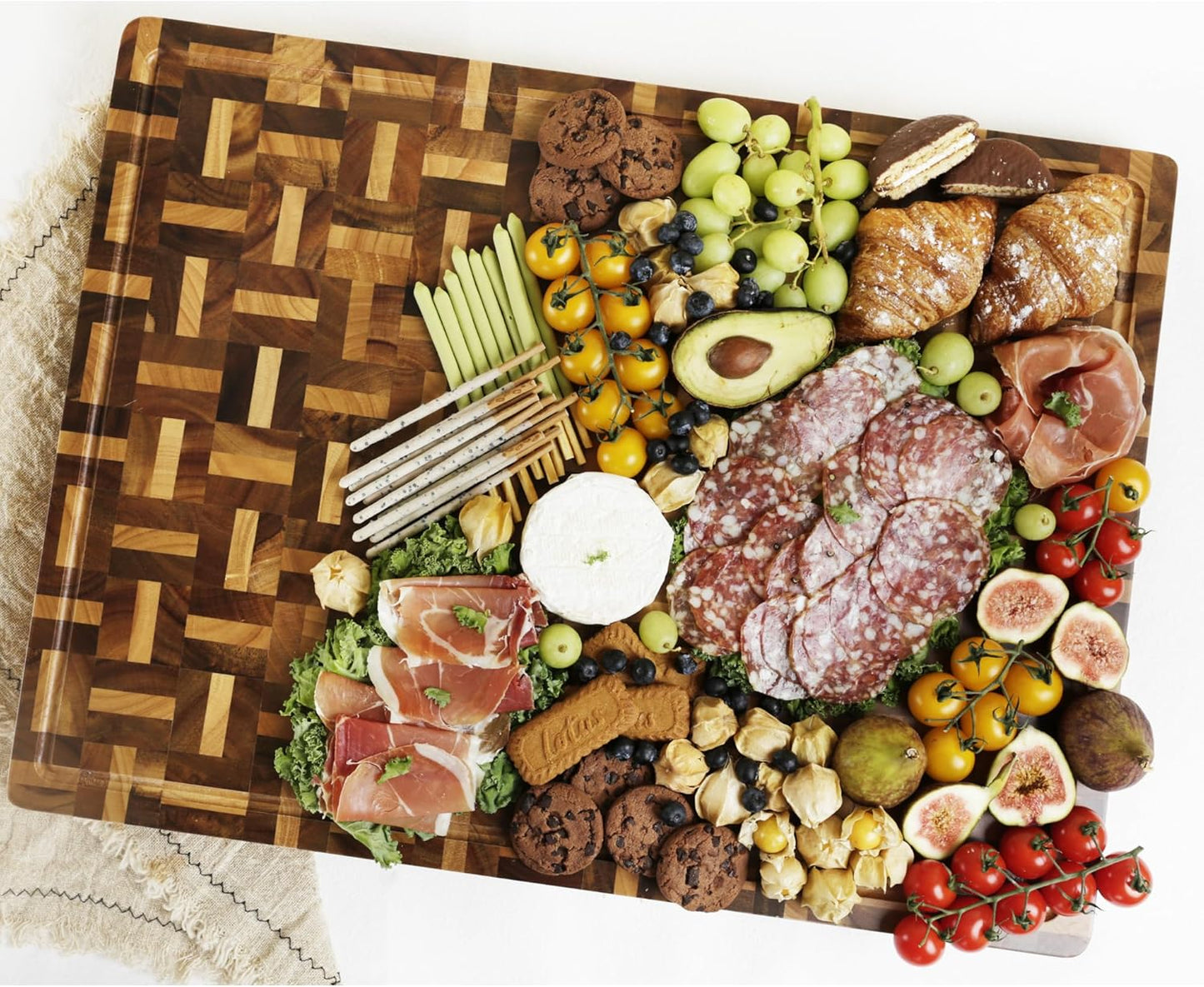 YOUSUNLONG End Grain Cutting Board - 20"L x 16"W x 1.5"Th - Butcher Block Built-In Juice Grooves & Handle - Chopping Board Made of Acacia Wood Mixed With Oak - Barbecue Tray,Cooktop Board