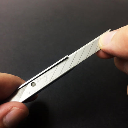 Multi-Blade Cartridge Knife, ABS Grip, 30-Degree Blades (A-553P)