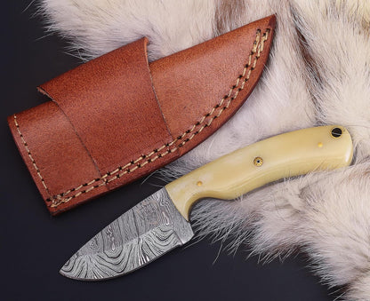 Damacus Steel Fixed Blade Knife with Leather Sheath | 6'' Full Tang Hunting Knife