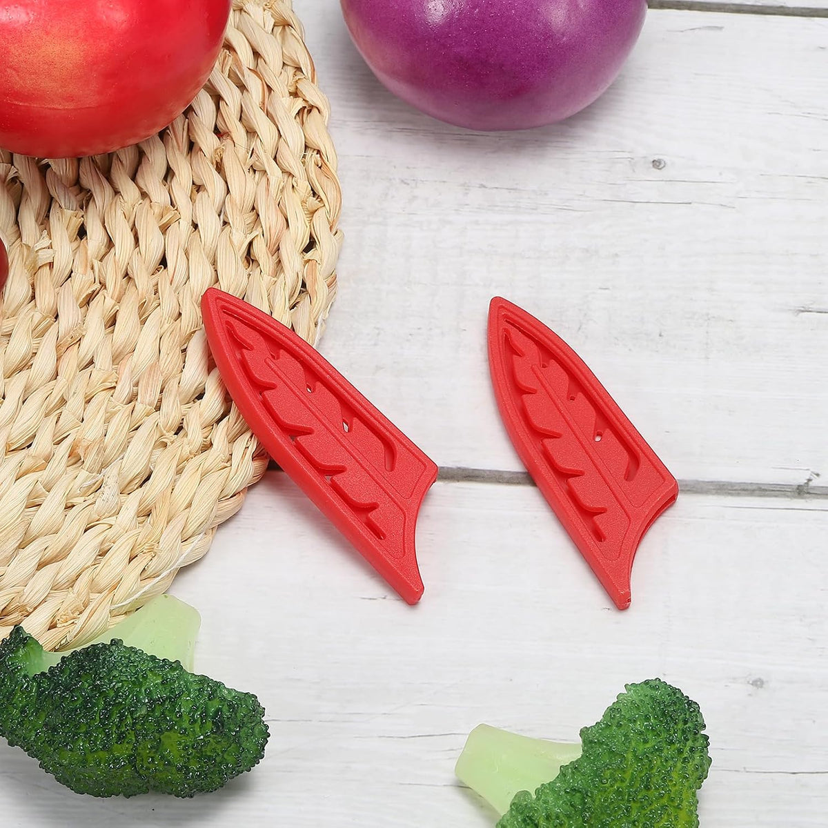 Plastic Safety Knife Cover Sleeves for 3" Paring Knife, 2 Pack Knives Edge Guard Blade Protector Universal Knife Sheath for Kitchen, Red