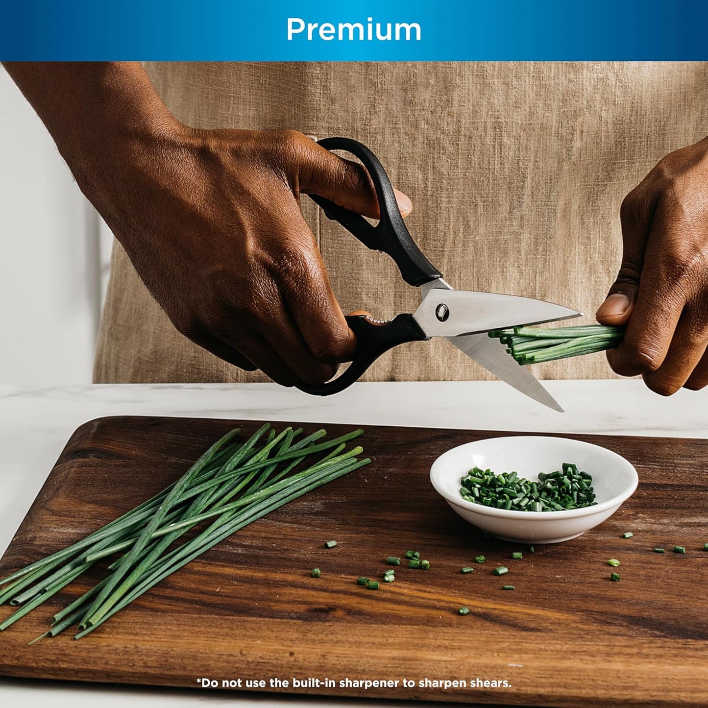 Ninja K32012 Foodi NeverDull Premium Knife System, 12 Piece Knife Block Set with Built-in Sharpener, German Stainless Steel Knives, Black
