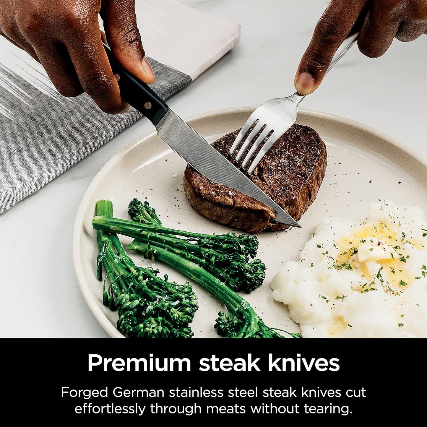Ninja K32017 Foodi NeverDull Premium Knife System, 17 Piece Knife Block Set with Built-in Sharpener, German Stainless Steel Knives, Black