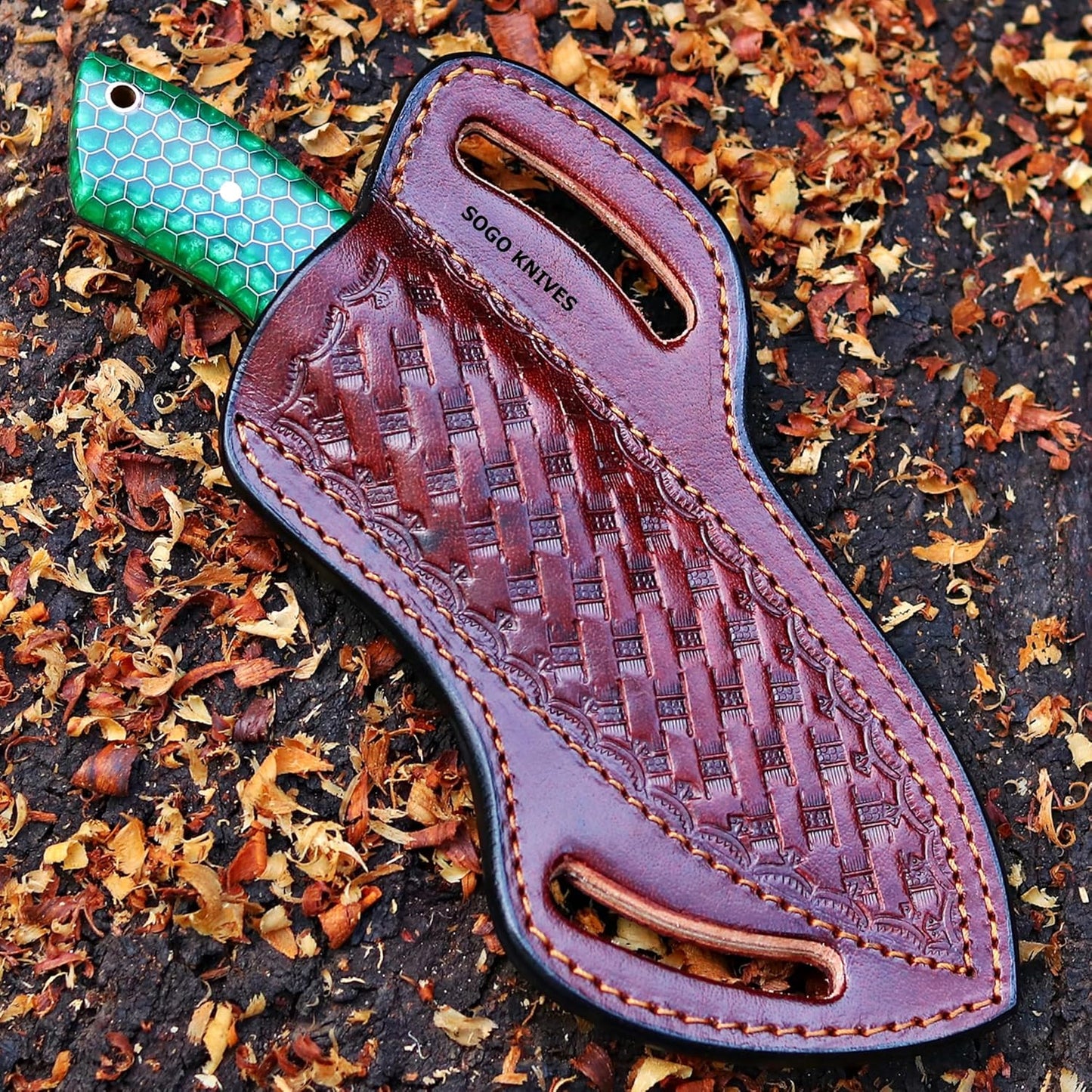 Fixed Blade Damascus Steel Hunting Knife with Leather Sheath, 9'' Full Tang Hunting Skinning,Non-Slip Wooden Handle,Camping Knife (VENGI)