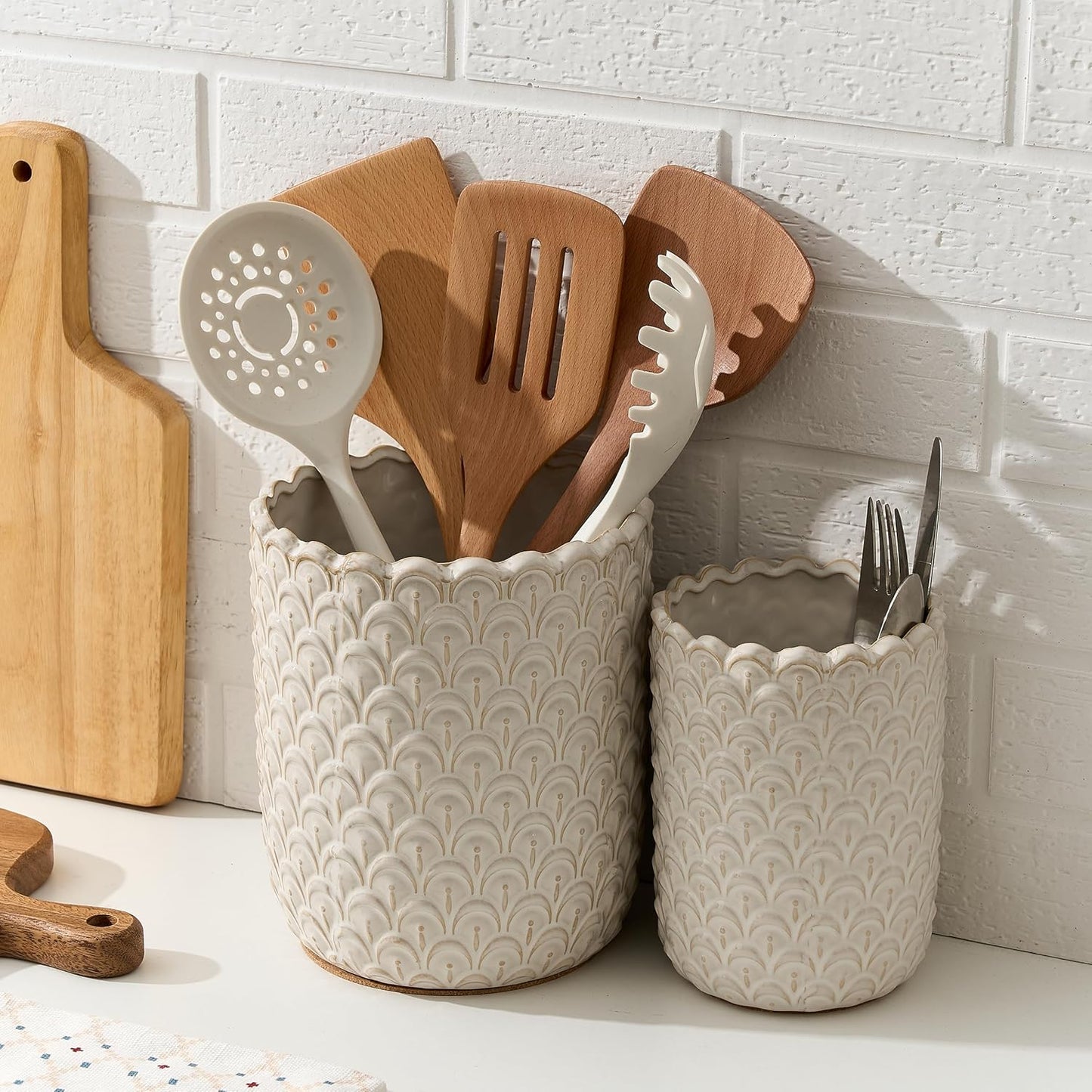 JIEMEI HOME Kitchen Utensil Holder, Large 7.5"+6.2" Petal Ceramic Utensil Crock for Countertop, Utensil Holder with Cork Mat, Morden Utensil Organizer for Spatula, Kitchen Decor, Set of 2, Purple