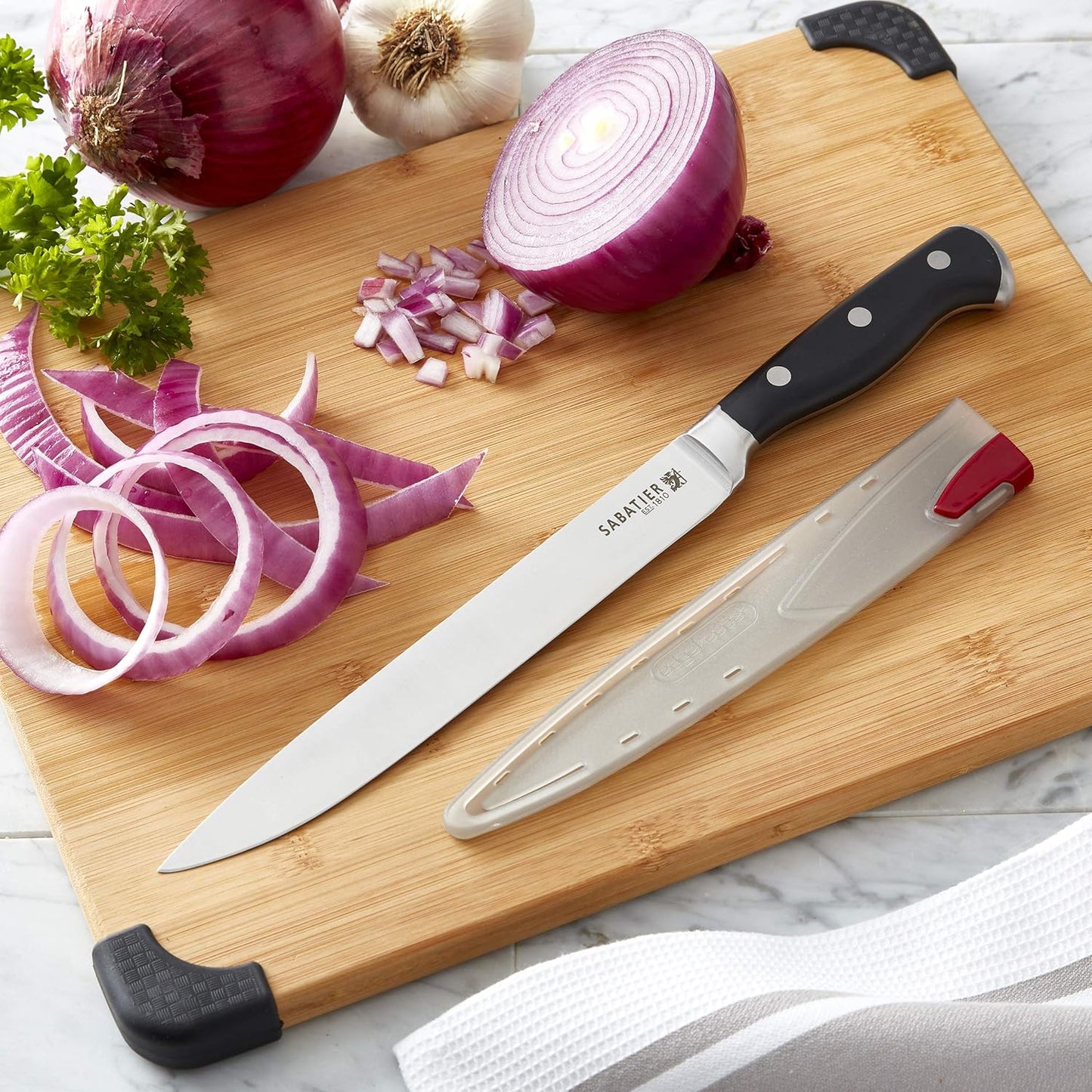 Sabatier Forged Stainless Steel Chef Knife with Edgekeeper Self-Sharpening Blade Cover, High-Carbon Stainless Steel Kitchen Knife, Razor-Sharp Knife to Cut Fruit, Vegetables and more, 8-Inch, Black