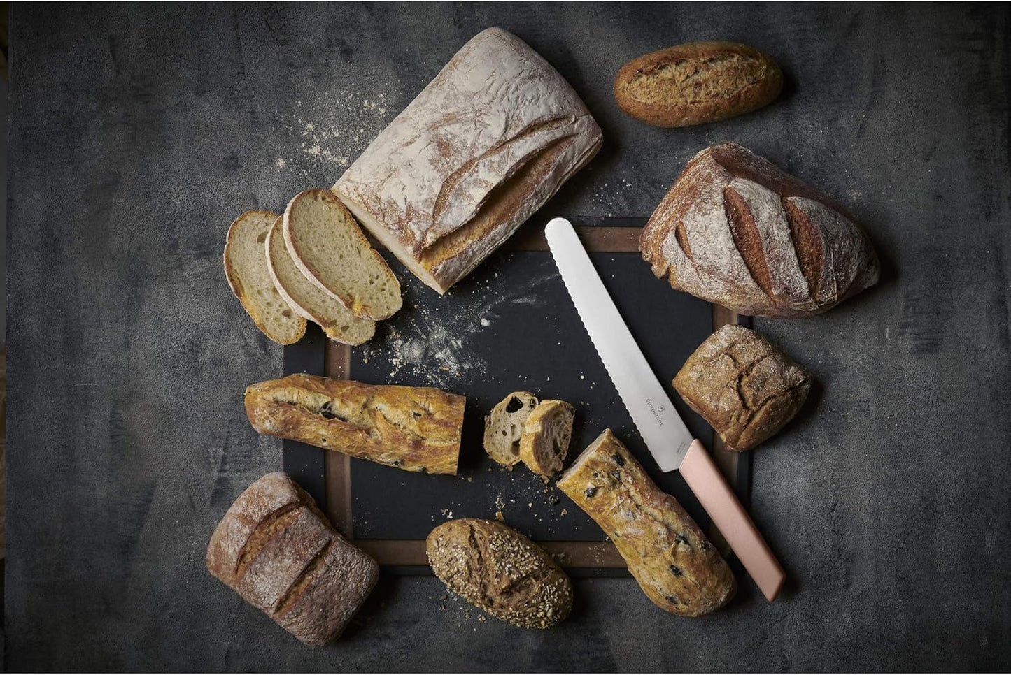 VICTORINOX 2 Piece Santoku Knife and Bread Knife Set, Pizza Peel, Multi Color - Light & Sharp for Various Ingredients Dishwasher Safe Swiss Madan Gift Box 2 Piece Set (6.9096.22 G)