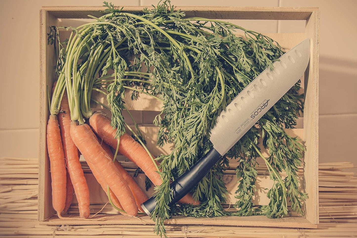 Arcos Paring knife 4 inches Nitrum Stainless Steel.Paring Knife for Peeling Fruits and Vegetables. Ergonomic Polypropylene Black Handle. Series Tango