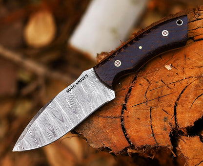 Fixed Blade Damascus Steel Hunting Knife with Leather Sheath, 9'' Full Tang Hunting Skinning,Non-Slip Wooden Handle,Camping Knife (VENGI)