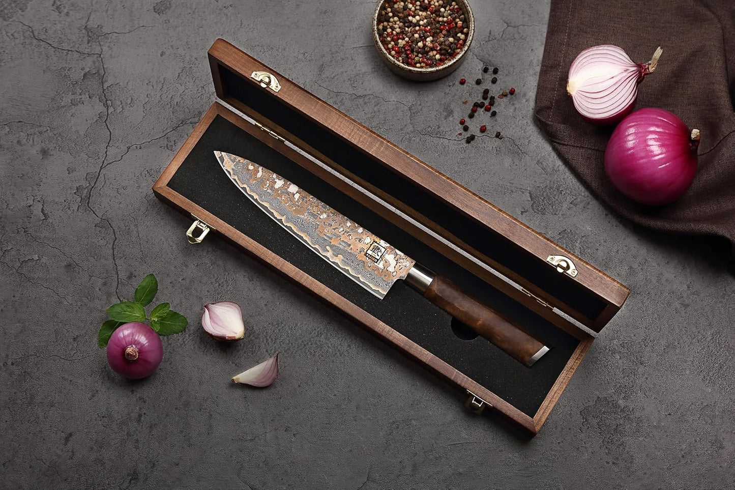 zayiko MysticMagma Nakiri Damascus Knife, 17 cm Blade made of 67 Layers of Damascus Steel with copper and bronze Inlay, DualCurve Handle made of maple root Wood, wooden Box
