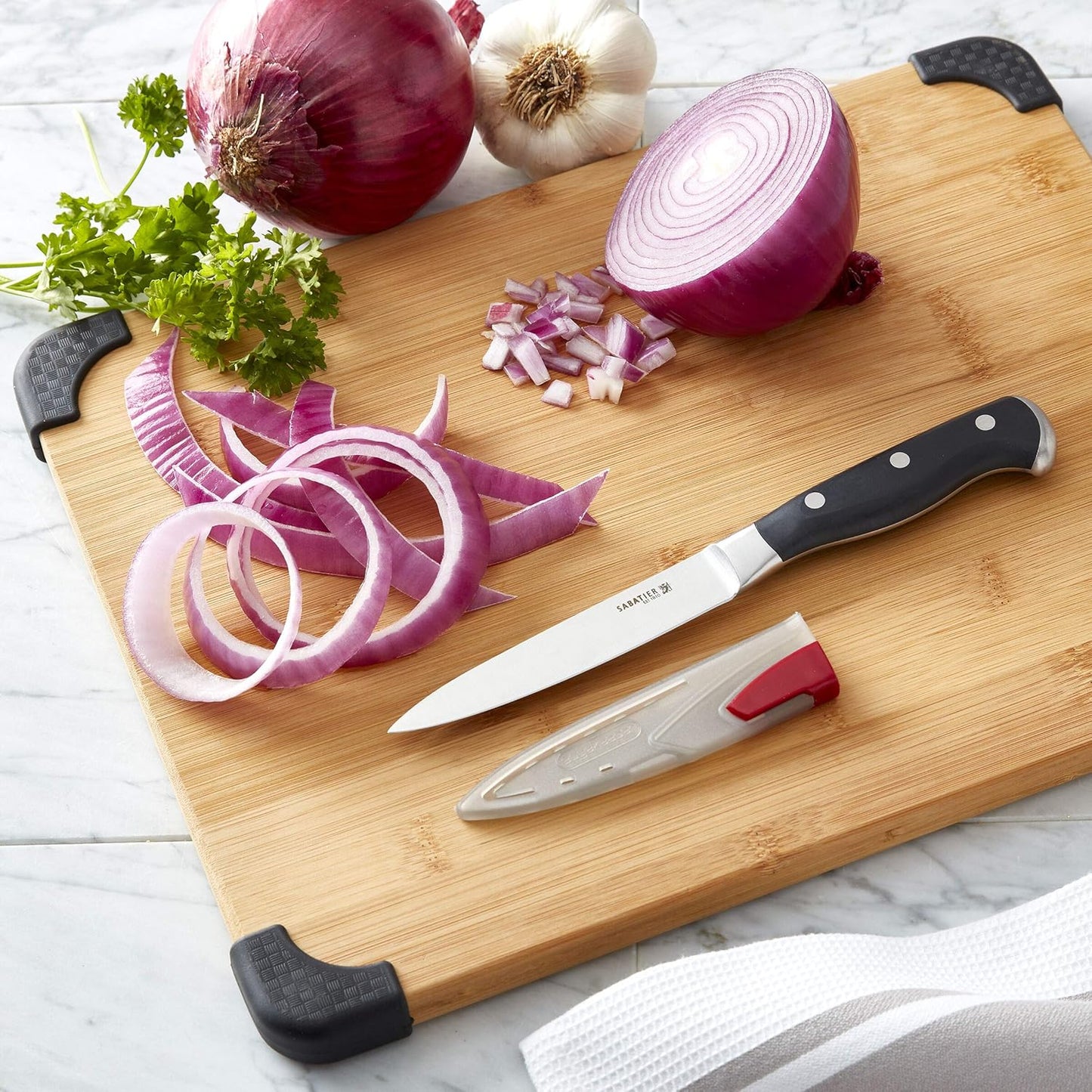 Sabatier Forged Stainless Steel Chef Knife with Edgekeeper Self-Sharpening Blade Cover, High-Carbon Stainless Steel Kitchen Knife, Razor-Sharp Knife to Cut Fruit, Vegetables and more, 8-Inch, Black