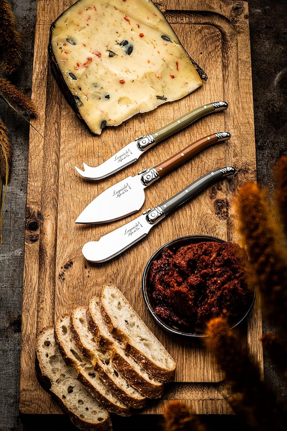 Laguiole Style de Vie Cheese Knife Set - Premium Line Cheese Knives Set with Charcuterie Board - Dishwasher Safe - Premium Tableware