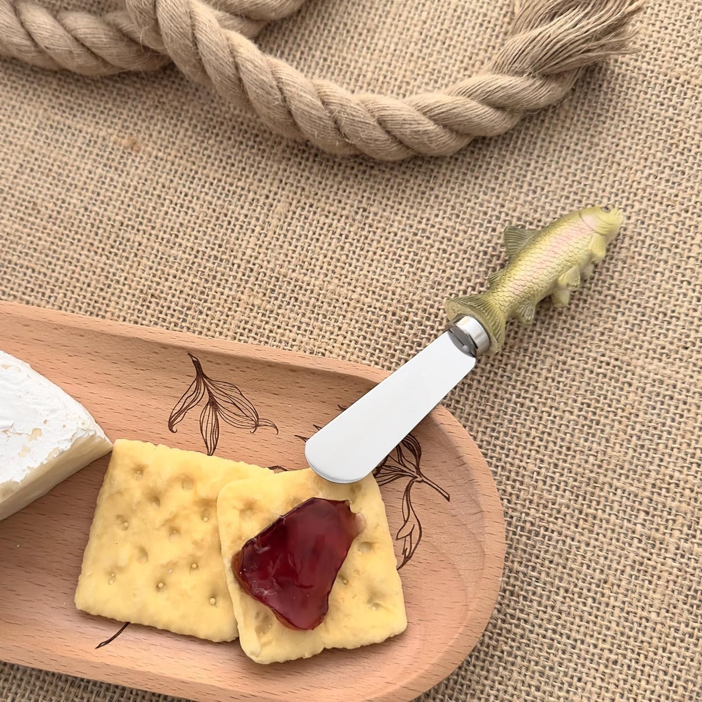 UP UPware Sea Turtle Cheese Spreaders, Hand-Painted Resin Handles with Stainless Steel Blades for Spreading Cream Cheese, Butter, Jam, or Sandwich, Set of 4