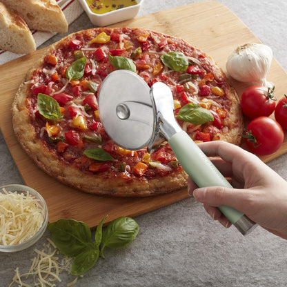 KitchenAid Gourmet Stainless Steel Pizza Wheel with Sharp Blade to Easily Cutting Pizza Crusts, Pies, and more, Finger Guard for Safety and Comfort Grip to Protect Fingers, Dishwasher Safe, Black