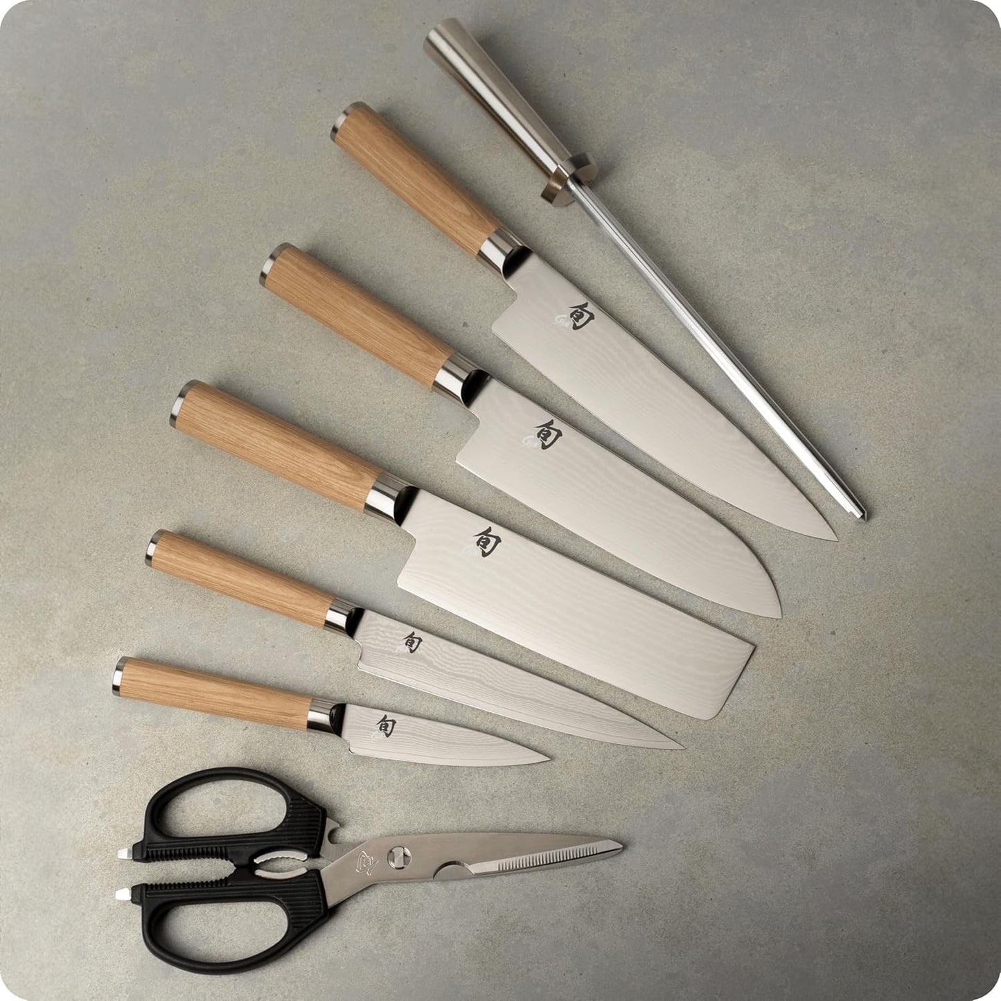 Shun Classic Blonde 6 Piece Block Set, Includes 8" Chef, 3.5" Paring, 6.5" Nakiri, 6" Utility Knives, Honing Steel & Angled Knife Block, Handcrafted Japanese Knife Set, Pakkawood Handles