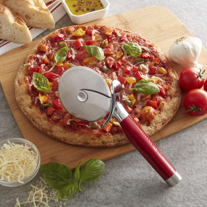 KitchenAid Gourmet Stainless Steel Pizza Wheel with Sharp Blade to Easily Cutting Pizza Crusts, Pies, and more, Finger Guard for Safety and Comfort Grip to Protect Fingers, Dishwasher Safe, Black