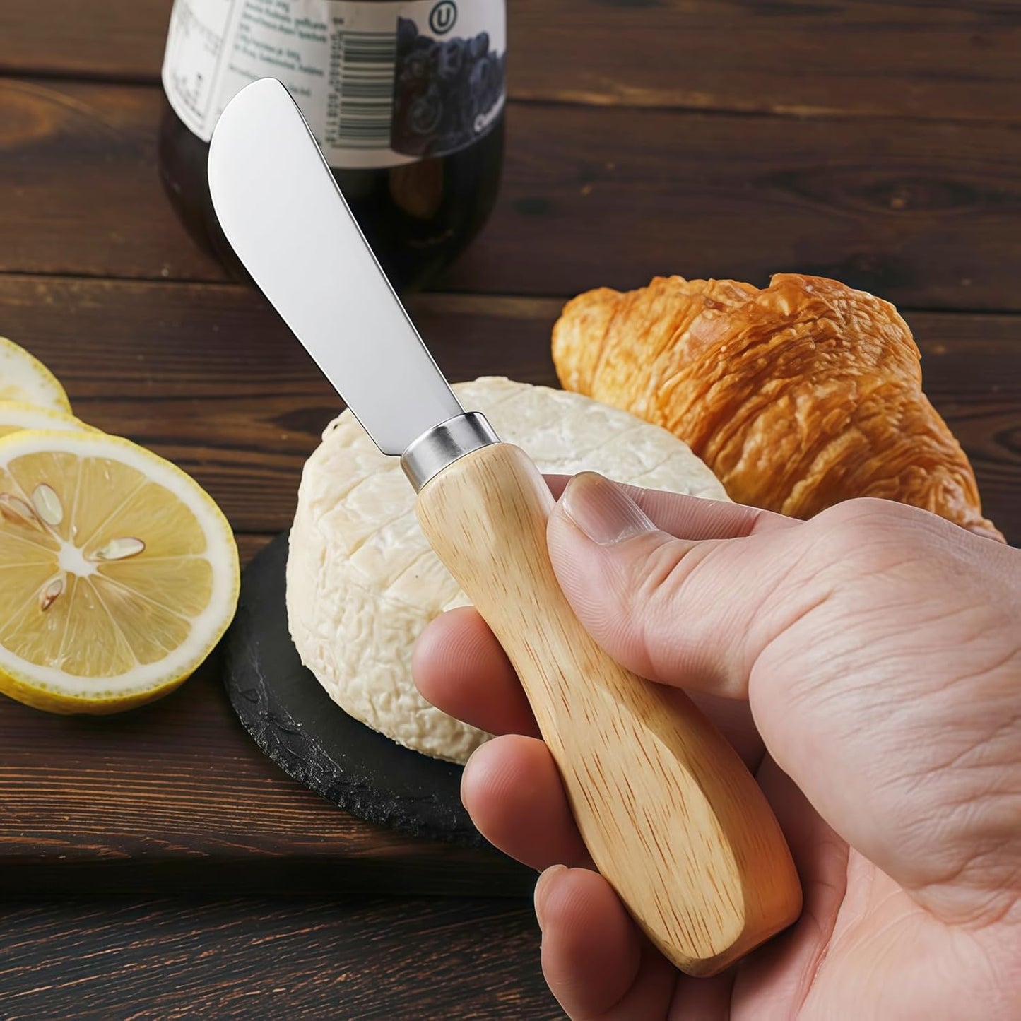 Butter Knives Set of 2, Oak Handle, Durable Stainless Steel Blade, Butter Knife for Smooth Spreading Butter Cream Cheese Jam, Ideal for Bagels, Sandwiches, Butter Knife Spreader 6 Inches (Oak 6.2")