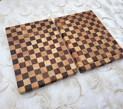 Checker Pattern End Grain Butcher Block. 15" x 11" x 1.2" Thick Kitchen Cutting Board in Acacia Wood. Chef Board, Housewarming Gift, Wedding Gift, Closing Gift. (NO GROOVE_NO ENGRAVE)