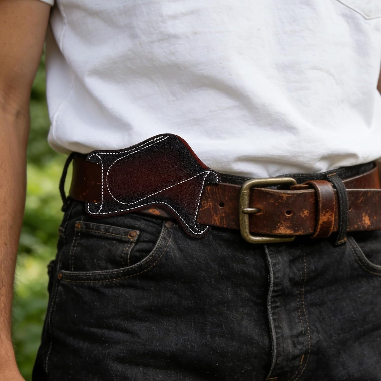 Leather Knife Sheath, Folding Pocket Knife Holder for Belt Compact EDC Leather Sheath for Carrying Folding Knives (Brown)