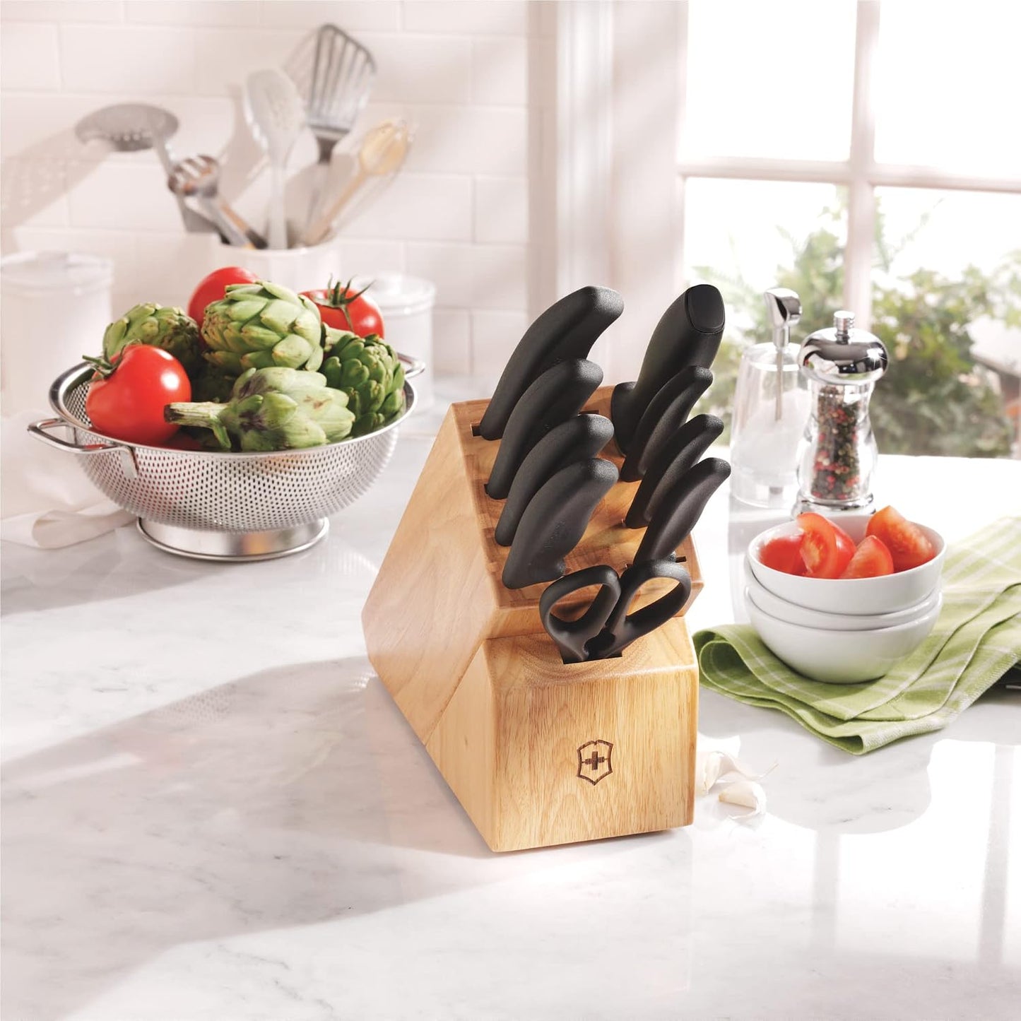 Swiss Classic Knife Block - Kitchen Knife Set with Block for Home Essentials - Includes Chef's Knife, Kitchen Shears & More - Black Handles, 22-Piece Set