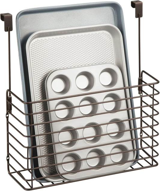 Over The Cupboard Hanging Storage Basket – Metal Bakeware Organiser and Cutting Board Holder – Excellent Kitchen Storage Solution – Bronze
