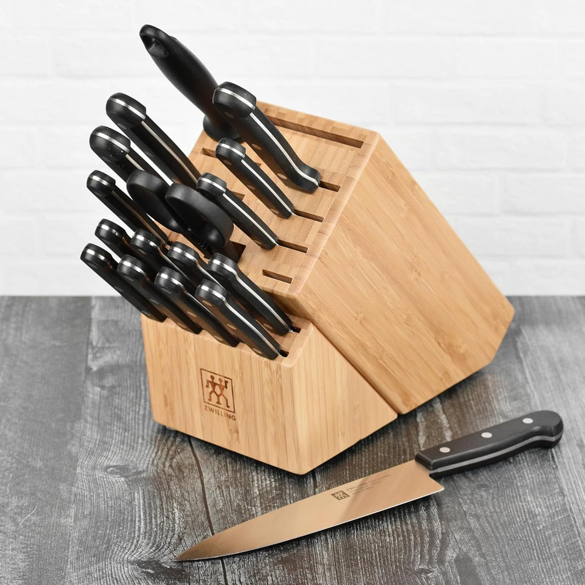Twin Gourmet Classic 18-pc Knife Block Set, German Stainless Steel, 3 Rivet Handle, No-Stain, Includes Shears Honing Steel, Made in Spain