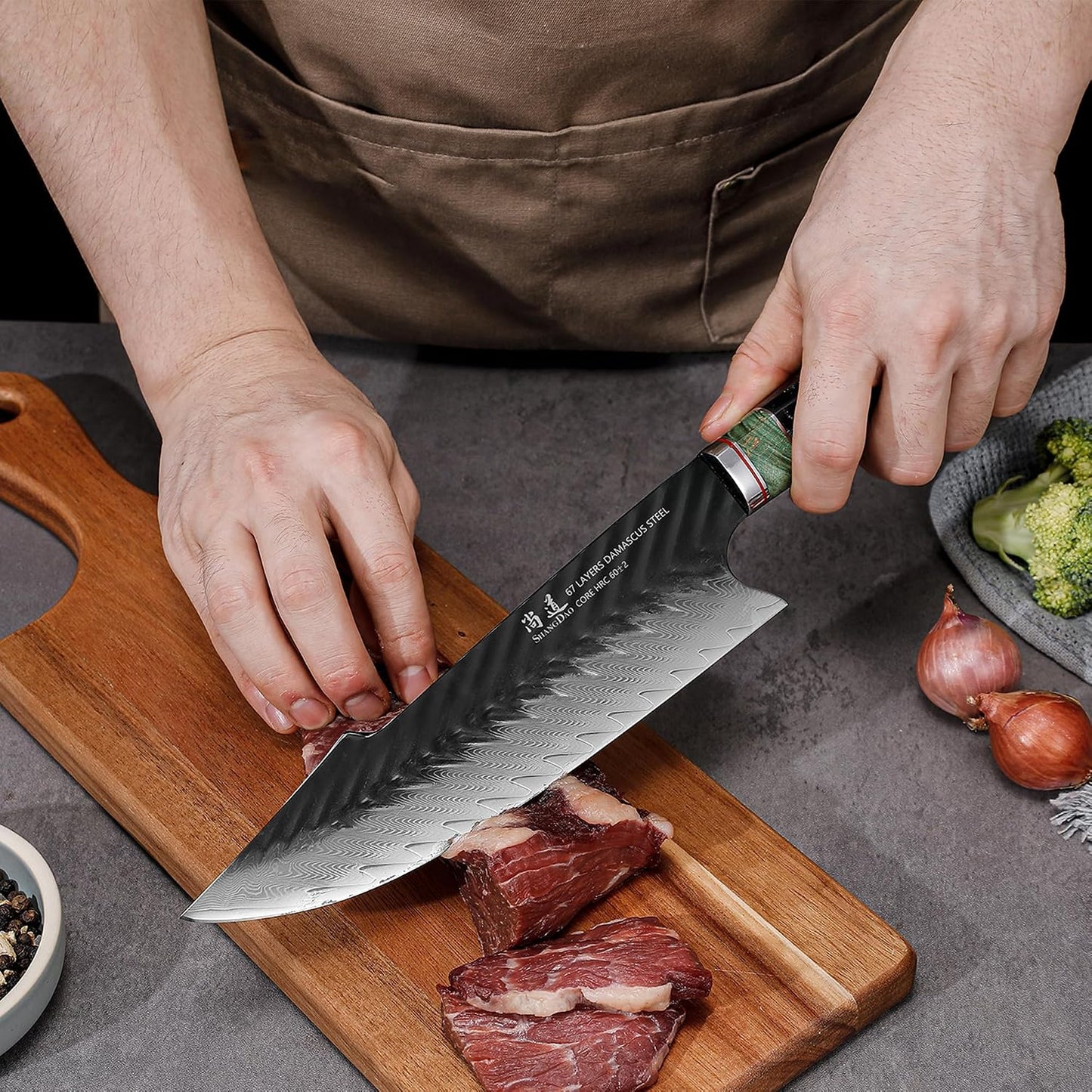 Damascus Chef Knife 8 Inch,67 Layers Alloy Steel Professional Kitchen Knives with Leather Sheath, Hand Forged Resin & Wood Handle QILIN Series