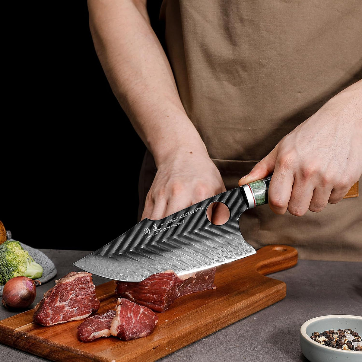 Damascus Chef Knife 8 Inch,67 Layers Alloy Steel Professional Kitchen Knives with Leather Sheath, Hand Forged Resin & Wood Handle QILIN Series