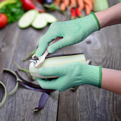 Cut Resistant Gloves Food Grade Level 5 Kitchen Safety Protection (Medium, Pink)