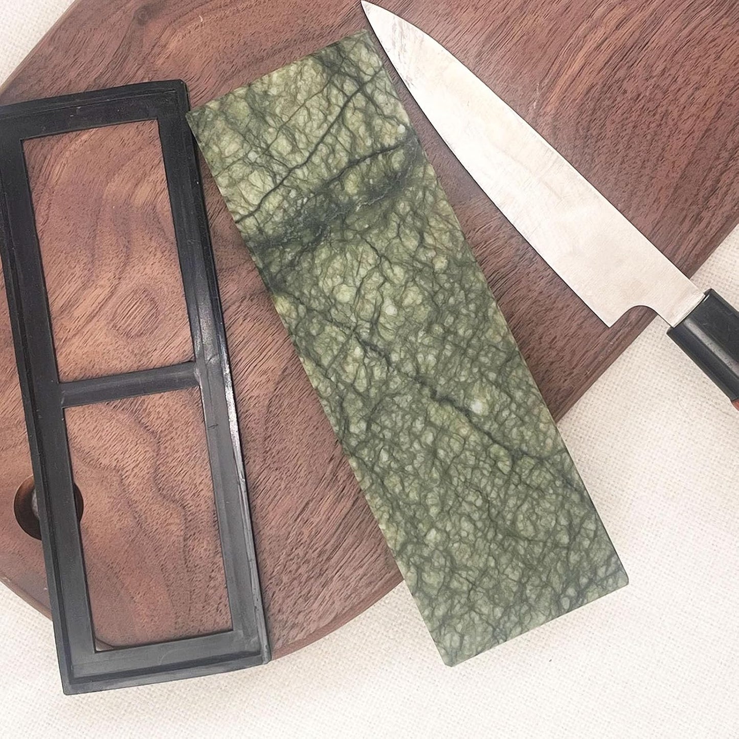 Large Size Polishing Sharpening Stone,Grit 10000# Knife Sharpener Whetstone Final Fine Polishing Natural Green Honing Oilstone for Knives Tools,Cutting Tools 180 * 60 * 30mm with Bamboo Base