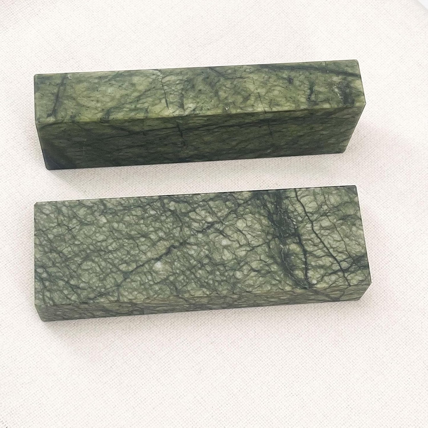 Large Size Polishing Sharpening Stone,Grit 10000# Knife Sharpener Whetstone Final Fine Polishing Natural Green Honing Oilstone for Knives Tools,Cutting Tools 180 * 60 * 30mm with Bamboo Base