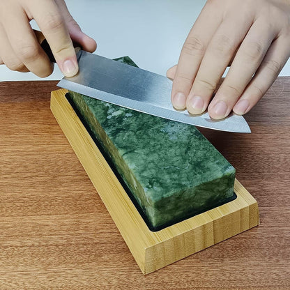 Large Size Polishing Sharpening Stone,Grit 10000# Knife Sharpener Whetstone Final Fine Polishing Natural Green Honing Oilstone for Knives Tools,Cutting Tools 180 * 60 * 30mm with Bamboo Base