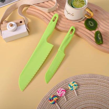 Green Plastic Knife Set – 11" Large and 8.7“ Small Utility Knives Combo for Kitchen, Food Prep & Picnic Use – Lightweight, Reusable, Safe for Kids – BPA-Free, Serrated Plastic Cutter for Fruits &Cake