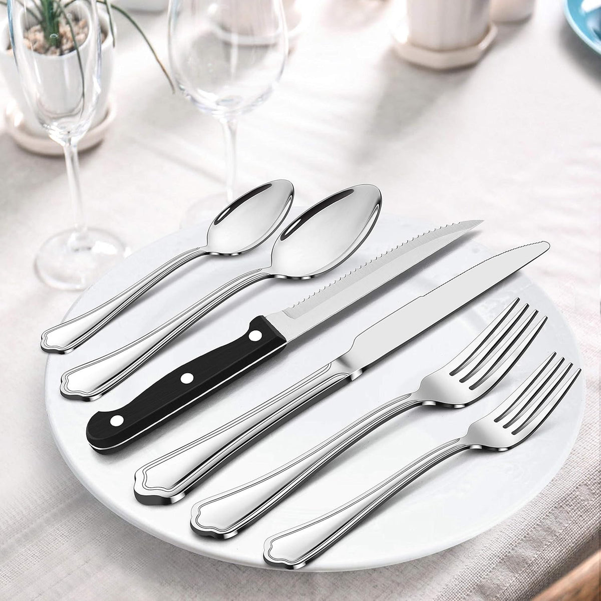 77-Piece Silverware Flatware Set for 12, Plus Steak Knives and Serving Utensils, Stainless Steel Flatware Cutlery Set, Eating Utensils Tableware with Scalloped Edge, Dishwasher Safe