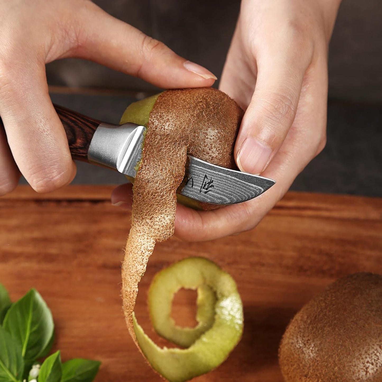 EDIB Meat Carving Knife, 7-Inch High Carbon Stainless Steel Blade | Meat knife for BBQ, roasts, and poultry, kitchen knife with VG10 Damascus blade and ergonomic pakkawood handle in gift box.