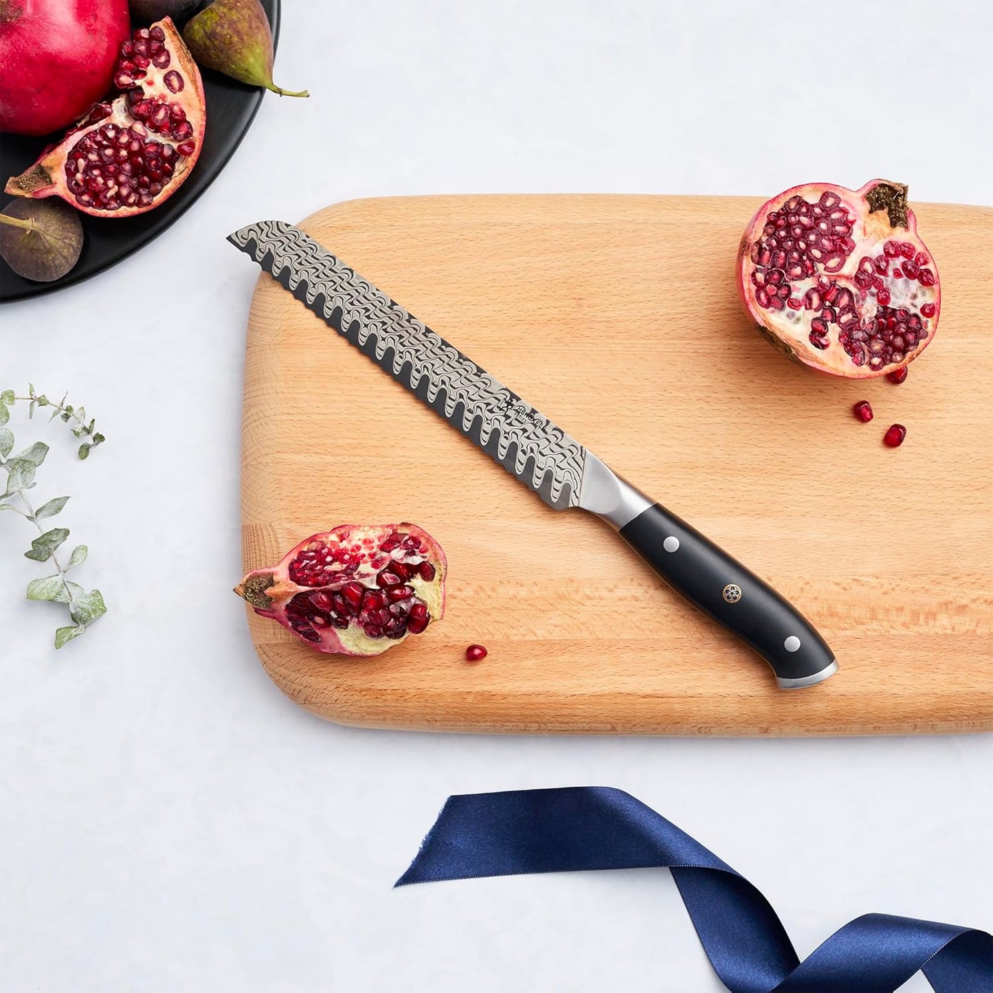 Statement 8-Inch Bread Knife, Razor-Sharp, German Engineered | Informed by 100+ Years of Mastery. Dishwasher Safe, Ideal for Homemade Bread, Thick Crusts, Breads, and Cakes