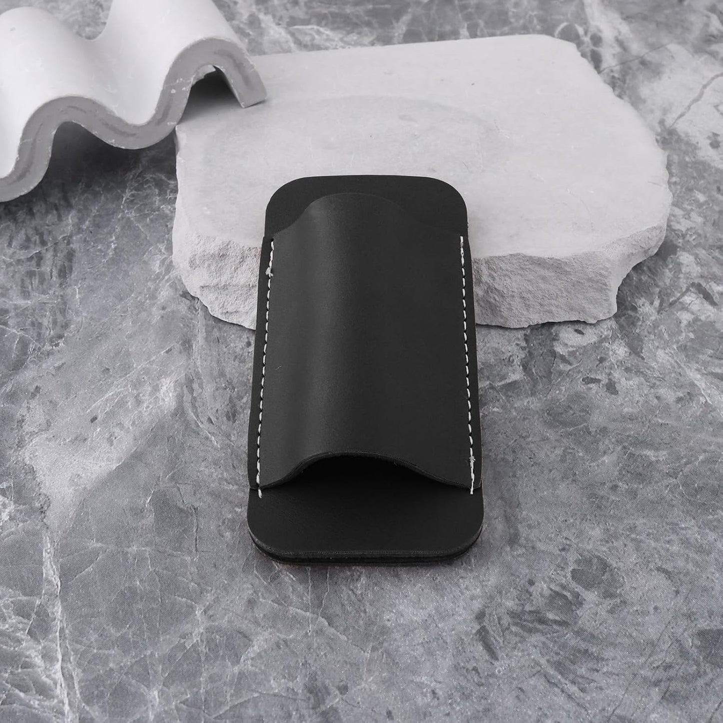 1Pc EDC Belt Organizer Knife-s Sheath Folding Knife-s Horizontal Leather Holder for Belts 2 inches and Below Black(11.6x4.5cm)