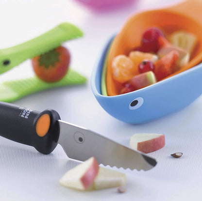 Kinderkitchen® Kids Chef Knife Set 6", 2 Pieces, Green/Blue | Straight Edge & Serrated Knife | Cutting Tool Made for Real Cooking | Child Friendly Dog Design With Hand Guard For Safety