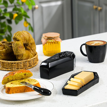 2 Pcs Coffin Butter Dish with Lid Set with Butter Knife Black Gothic Skull Shape Ceramic Halloween Gothic Horror Kitchen Utensils Gift for Halloween Table Decoration Party Supplies(Flat)