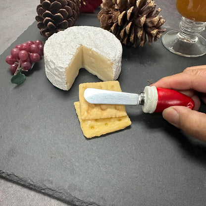 Winter Cardinal Cheese Spreaders, Hand-Painted Resin Handles with Stainless Steel Blades for Spreading Cream Cheese, Butter, Jam, or Sandwich, Set of 4