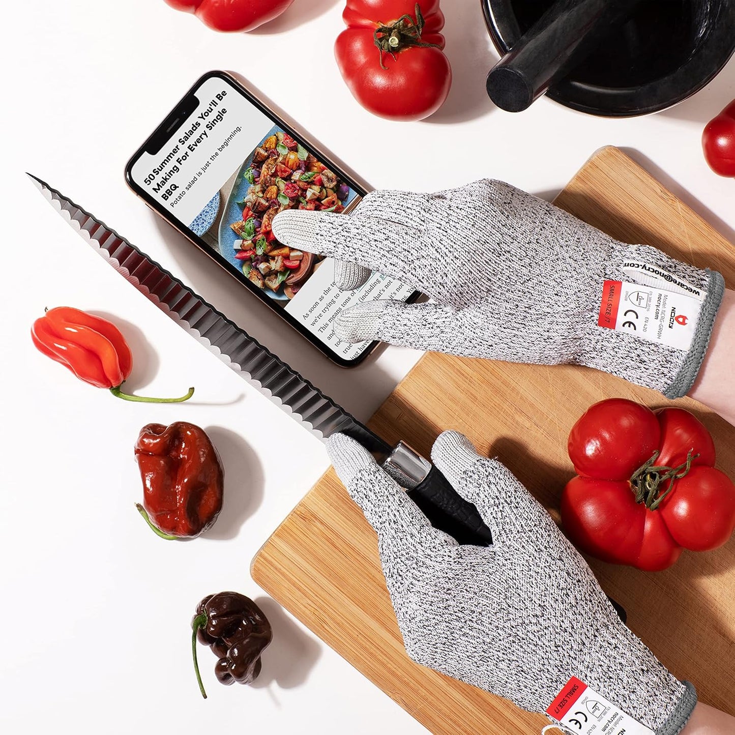 Cut Resistant Gloves Food Grade with 3 Touchscreen Capable Fingers; Protective Kitchen Gloves for Cutting; Use Cut Glove as Fish, Butcher Glove or Wood Carving, Extra Large